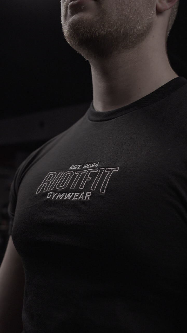 Heavy Threads Muscle Tee